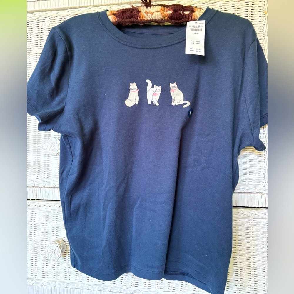 Hollister cat baby tee